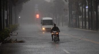Una onda tropical y una vaguada continuarán generando lluvias este martes