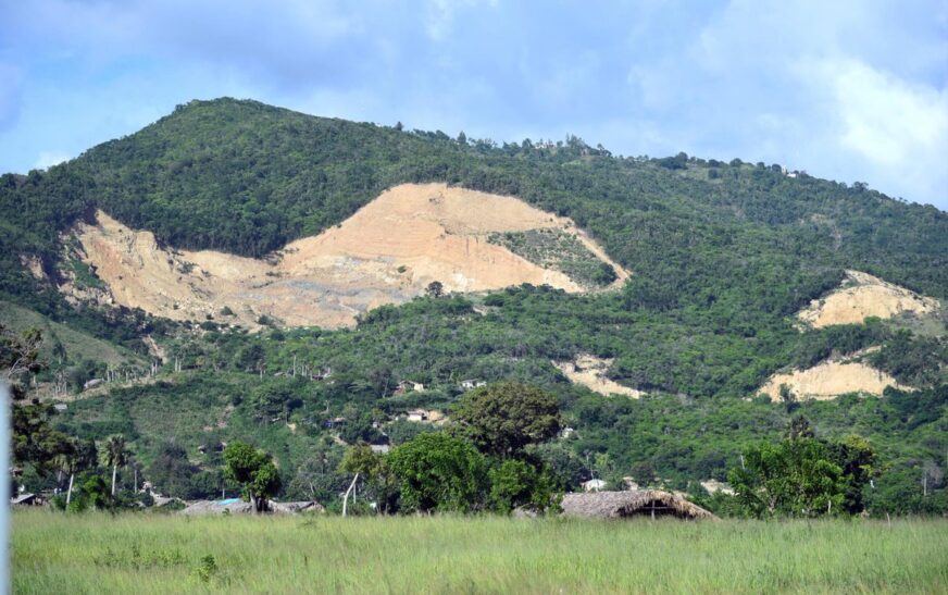 Fundación Ambiental Mundo Ecológico denuncia depredación Cordillera Septentrional