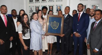 CODIA reconoce trayectoria de Andrés Cueto como “Codiano del Año 2024” con su inclusión en el mural conmemorativo